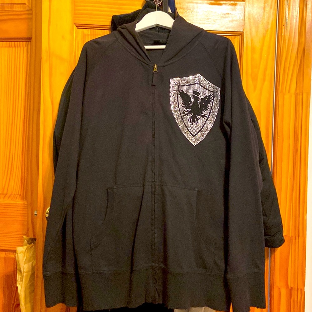 RAWYALTY exotic xl black distressed hoodie.